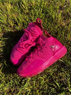 CLEAN Nike size 8 Womens KD 11 Aunt Pearl Pink Breast Cancer shoes
